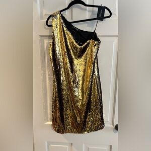 Guess Marciano Gold Sequin One Shoulder NWT Gorgeous New Sz XL Or 46